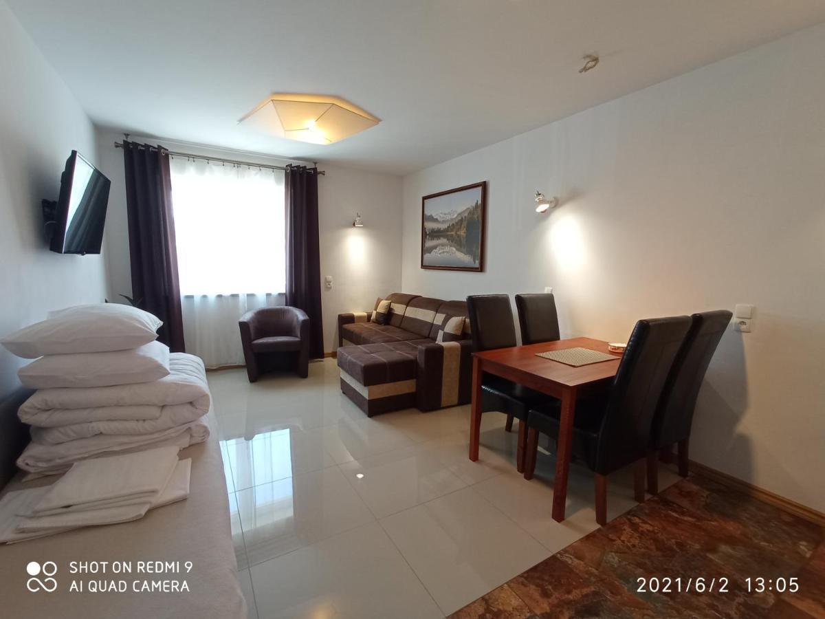 Jacuu Apartment